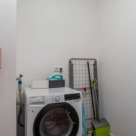 Vivamosel: Mit Mosel & Burgblick - Balkon - Parken - Aufzug - Fahrradraum Apartman