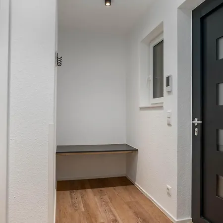 Vivamosel: Mit Mosel & Burgblick - Balkon - Parken - Aufzug - Fahrradraum Apartman *