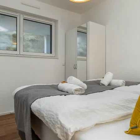 Vivamosel: Mit Mosel & Burgblick - Balkon - Parken - Aufzug - Fahrradraum Cochem