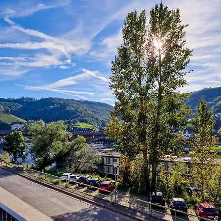 Vivamosel: Mit Mosel & Burgblick - Balkon - Parken - Aufzug - Fahrradraum * Cochem