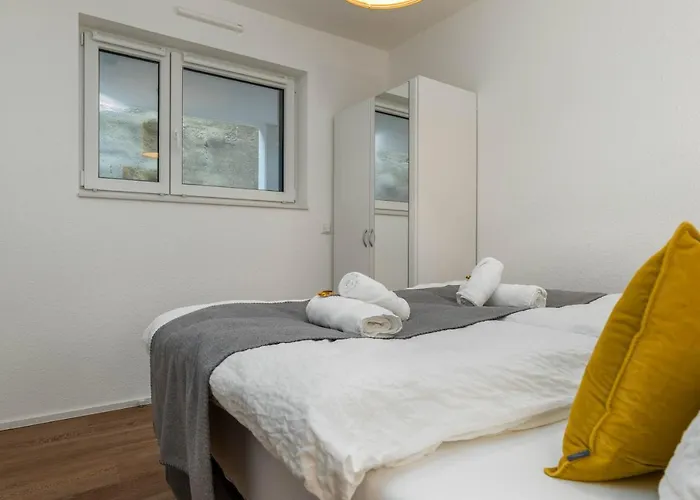 Vivamosel: Mit Mosel & Burgblick - Balkon - Parken - Aufzug - Fahrradraum Cochem